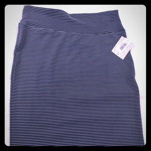 NWT Lularoe Cassie Pencil Skirt